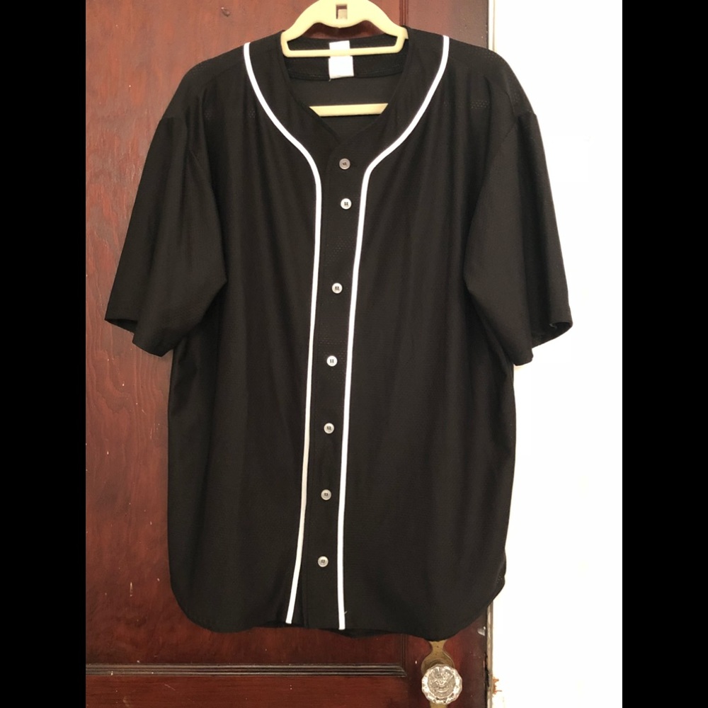 Baseball t black